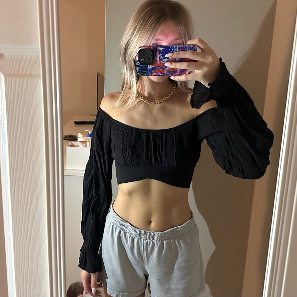 Black Off the Shoulder Crop Top